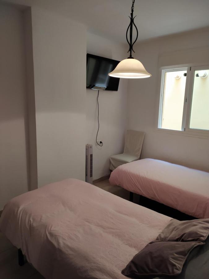 Precioso Apartamento Con Garaje En Avenida Andalucia 77 Playa Mezquitilla Альгарробо Экстерьер фото